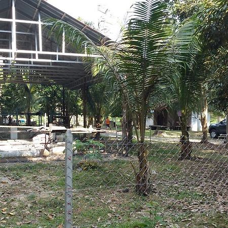 Chalet Kampong Semawar Kuala Kangsar Zewnętrze zdjęcie