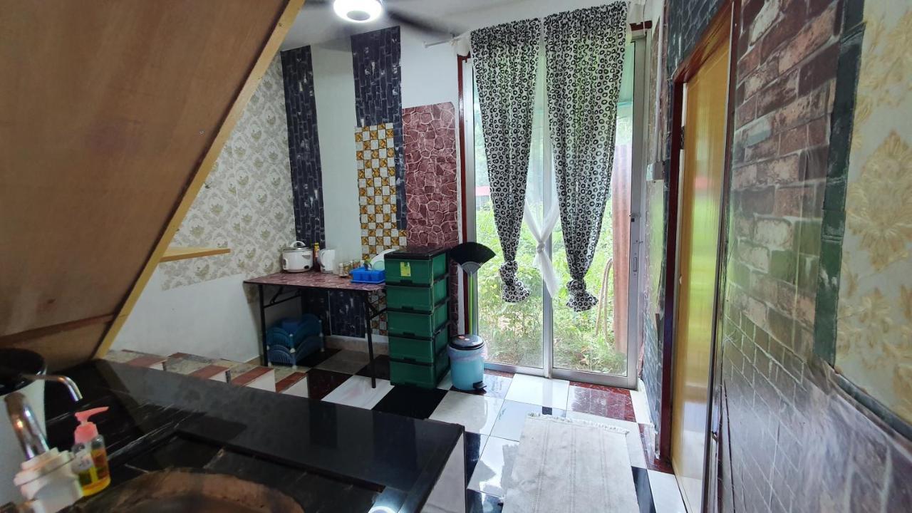 Chalet Kampong Semawar Kuala Kangsar Zewnętrze zdjęcie