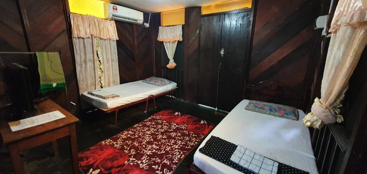Chalet Kampong Semawar Kuala Kangsar Zewnętrze zdjęcie