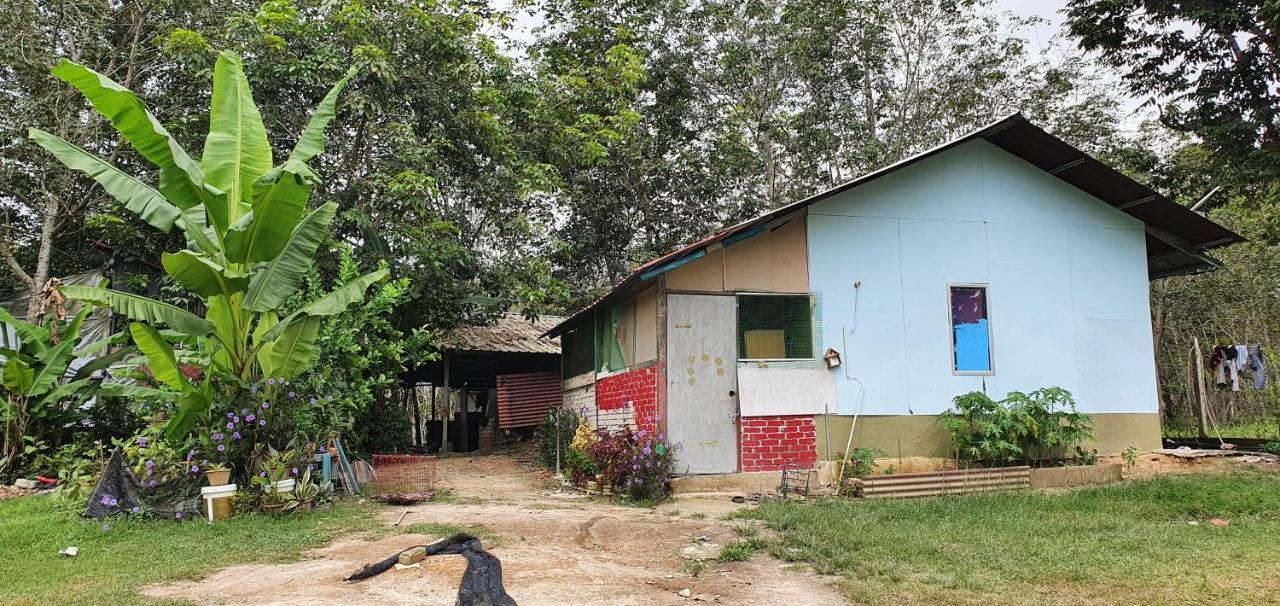 Chalet Kampong Semawar Kuala Kangsar Zewnętrze zdjęcie