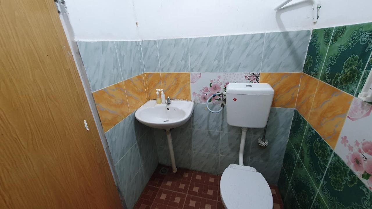 Chalet Kampong Semawar Kuala Kangsar Zewnętrze zdjęcie