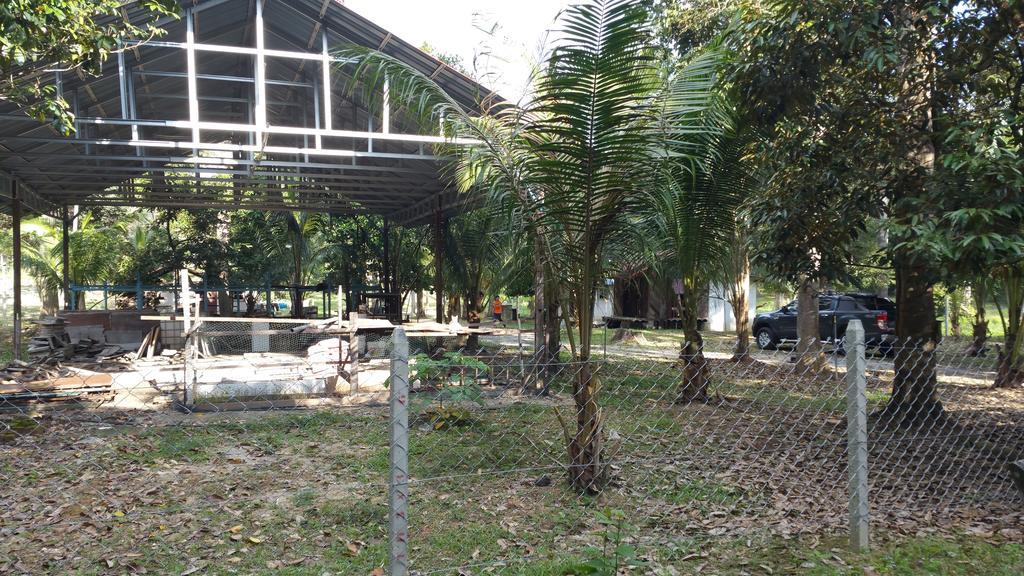 Chalet Kampong Semawar Kuala Kangsar Zewnętrze zdjęcie