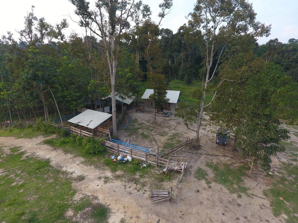 Chalet Kampong Semawar Kuala Kangsar Zewnętrze zdjęcie